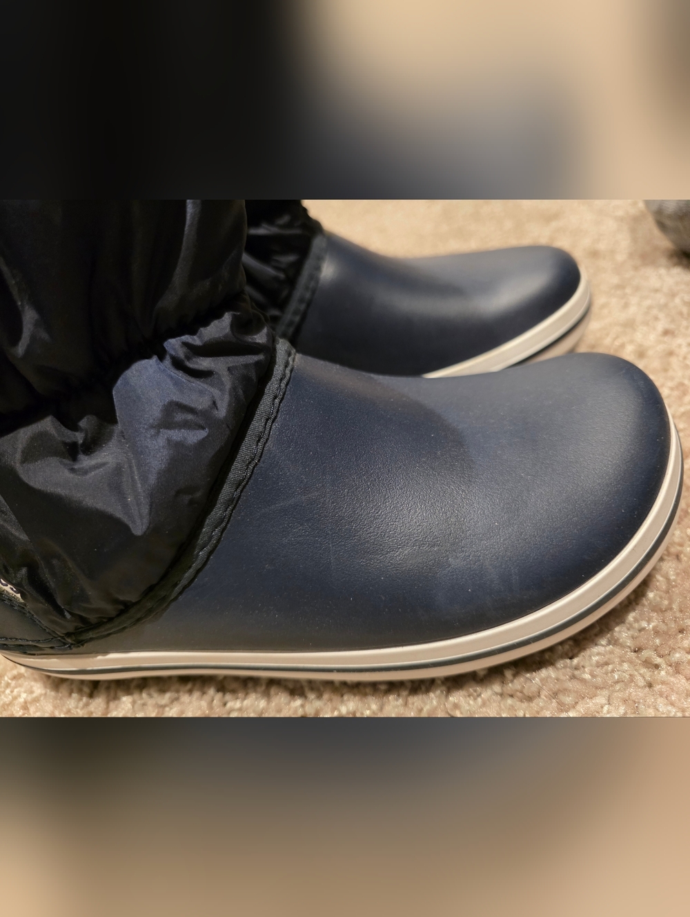 Crocs Women's Navy/White Winter Puff Boot (NWT) - Picture 4 of 10